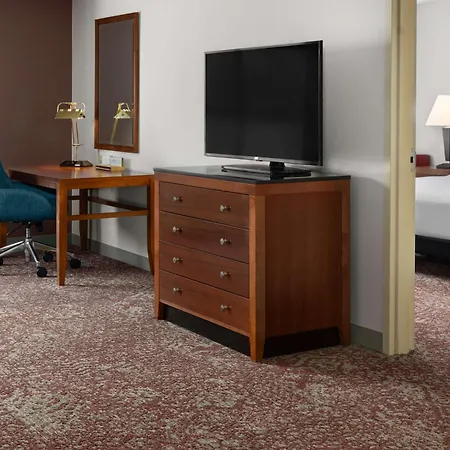 Hilton Garden Inn Milford-2